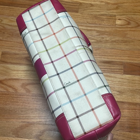 Coach diaper bag/tote - Picture 4 of 4